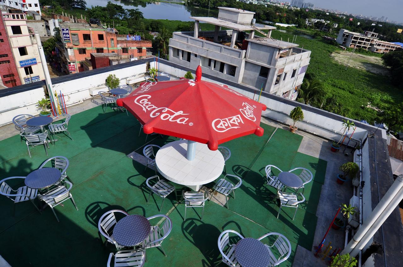 Holiday Xpress Dhaka Exterior photo